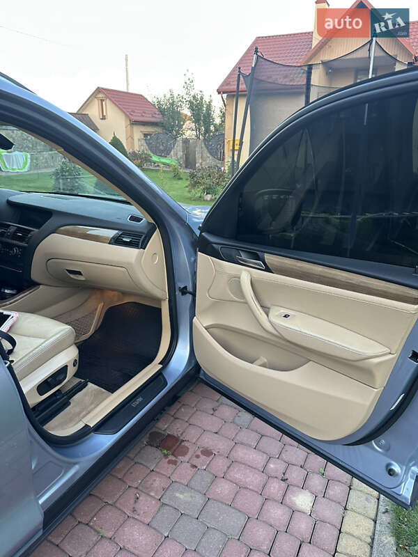 Внедорожник / Кроссовер BMW X3 2011 в Львове