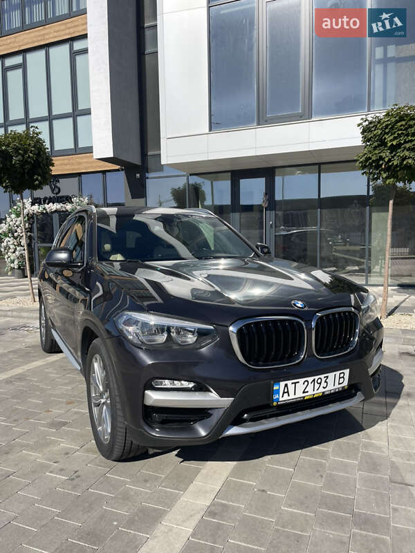 Внедорожник / Кроссовер BMW X3 2018 в Ивано-Франковске