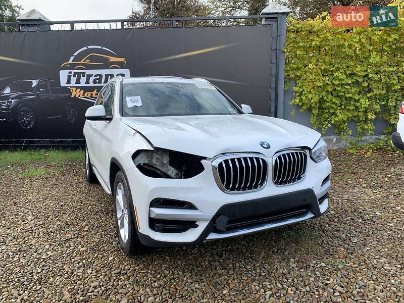 BMW X3 2021