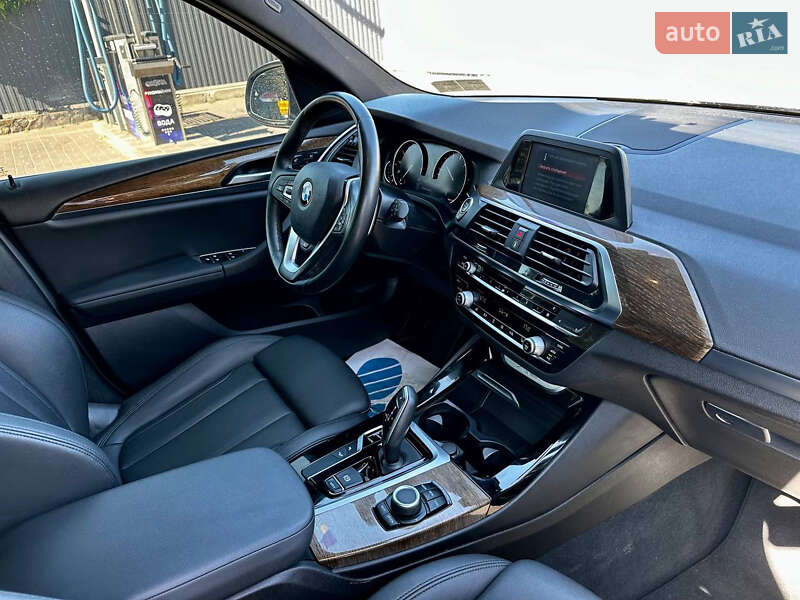 Позашляховик / Кросовер BMW X3 2018 в Дніпрі