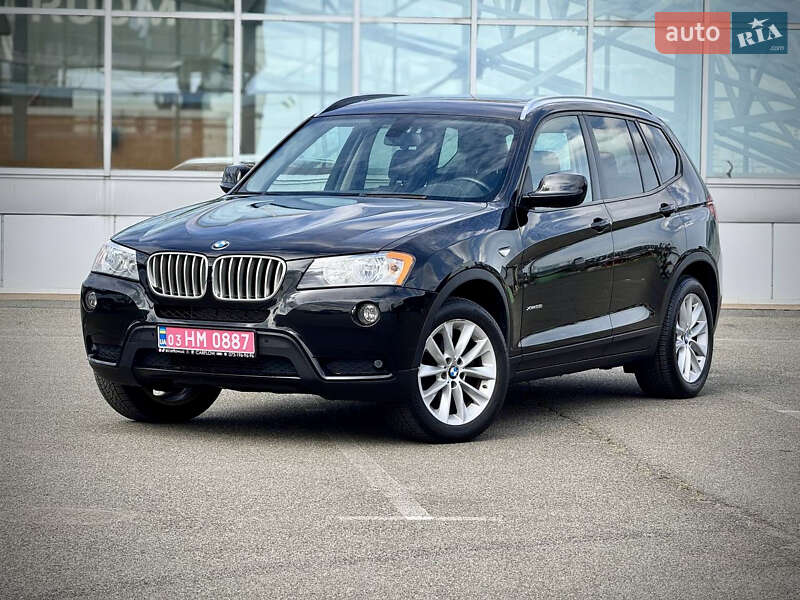Внедорожник / Кроссовер BMW X3 2013 в 