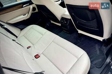 Внедорожник / Кроссовер BMW X3 2013 в 