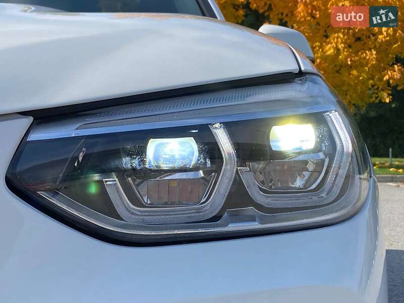 Внедорожник / Кроссовер BMW X3 2018 в Львове