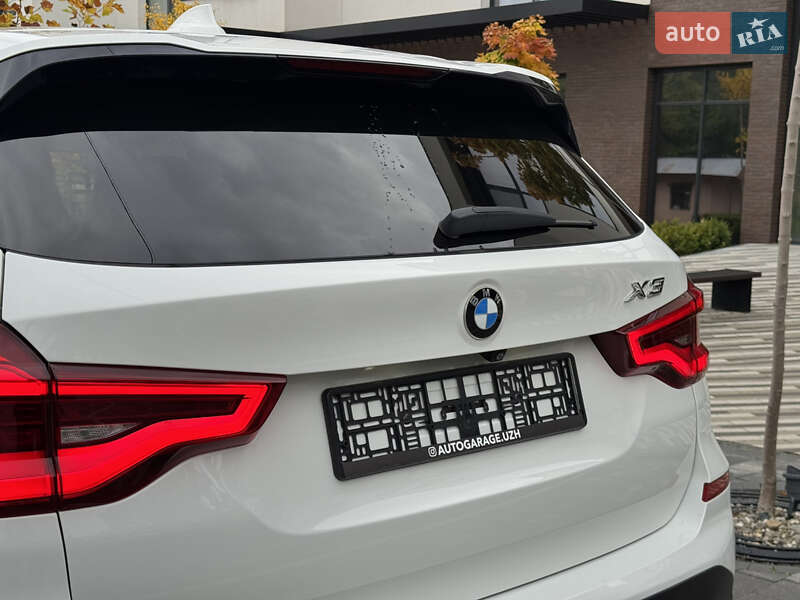 Внедорожник / Кроссовер BMW X3 2018 в Ужгороде