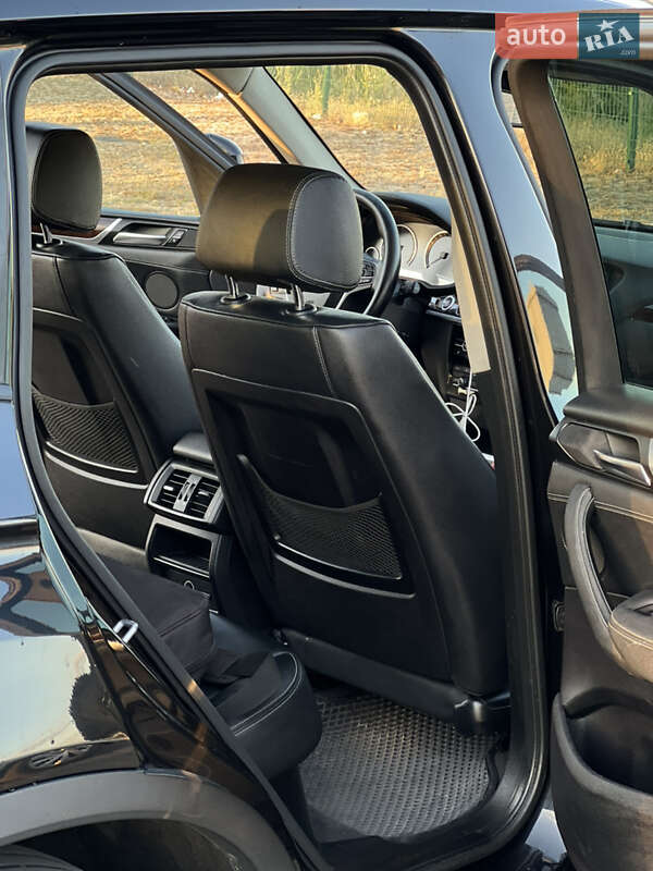 Внедорожник / Кроссовер BMW X3 2015 в Днепре