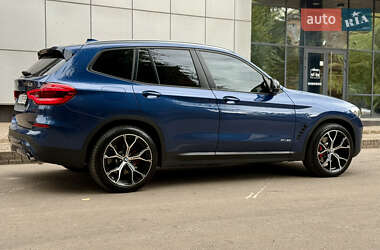 Внедорожник / Кроссовер BMW X3 2017 в 