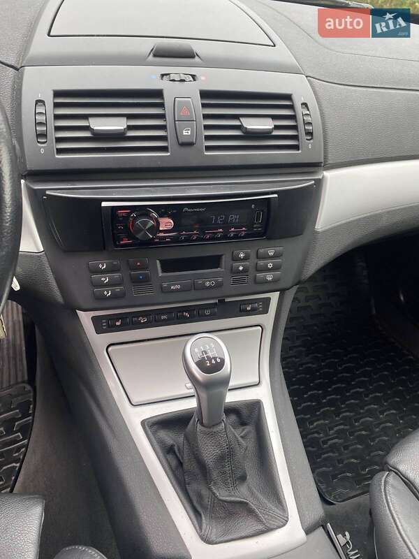 Внедорожник / Кроссовер BMW X3 2007 в Луцке