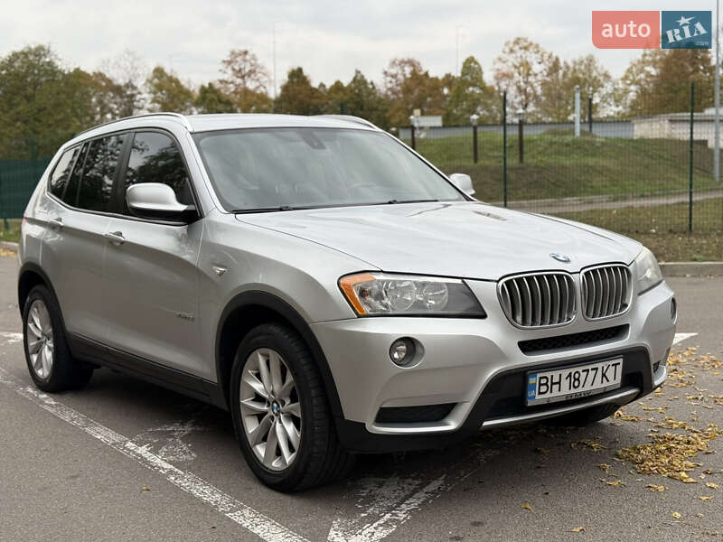Внедорожник / Кроссовер BMW X3 2013 в 