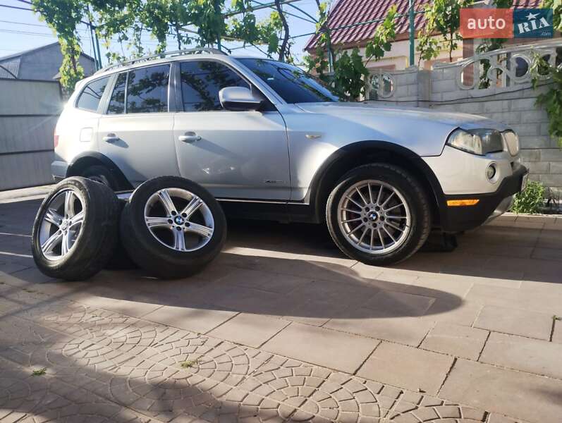 Позашляховик / Кросовер BMW X3 2010 в Миколаєві фото 7 Позашляховик / Кросовер BMW X3 2010 в Миколаєві