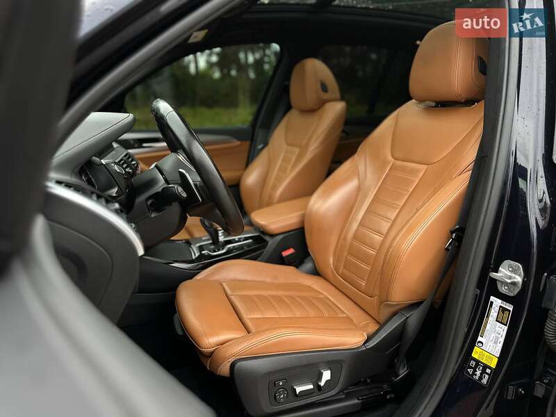 Внедорожник / Кроссовер BMW X3 2019 в Киеве
