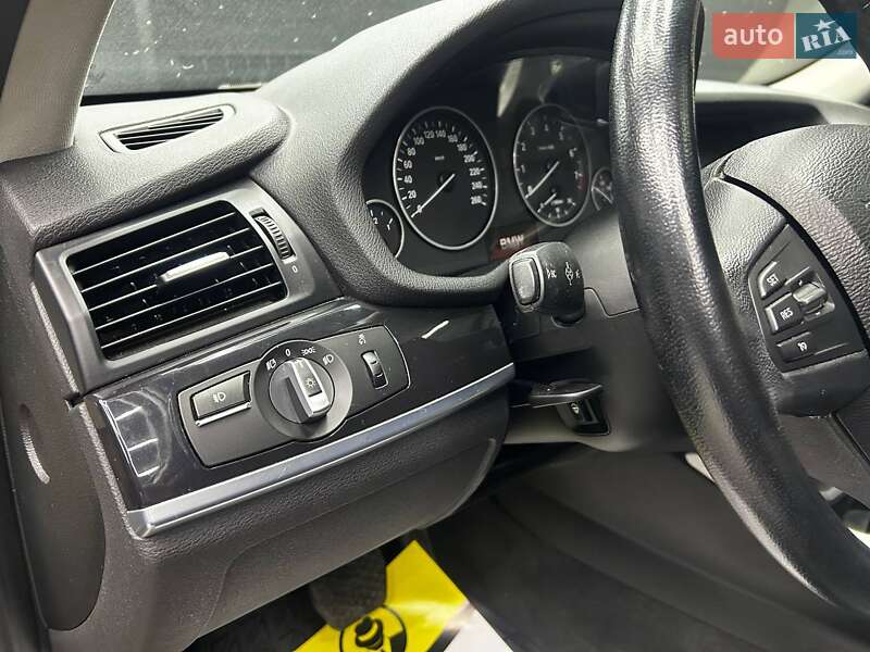 Позашляховик / Кросовер BMW X3 2012 в Чернівцях