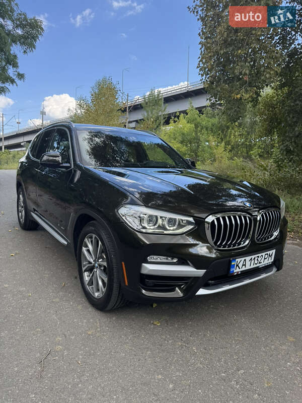 Внедорожник / Кроссовер BMW X3 2018 в Киеве