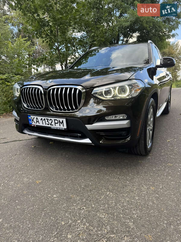 Внедорожник / Кроссовер BMW X3 2018 в Киеве