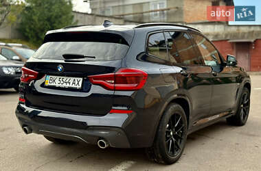 Внедорожник / Кроссовер BMW X3 2021 в 