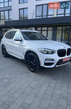 Внедорожник / Кроссовер BMW X3 2018 в 