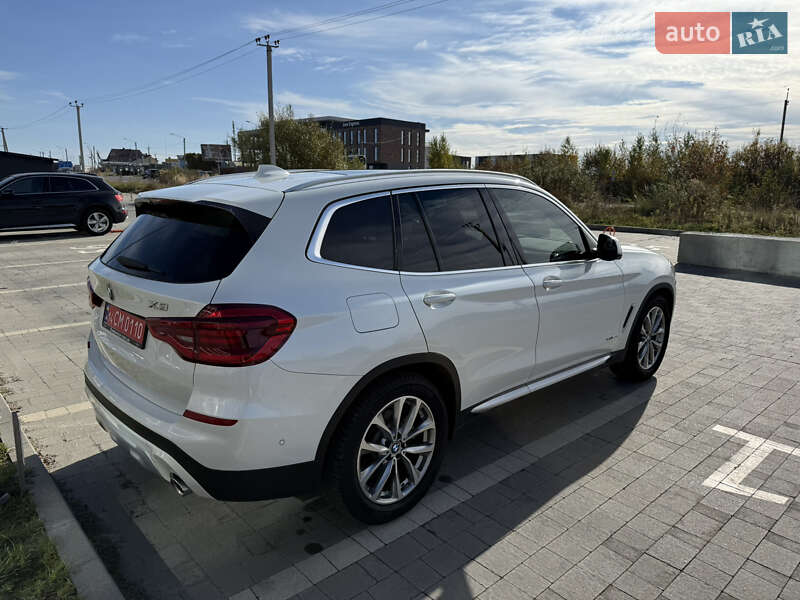 Внедорожник / Кроссовер BMW X3 2018 в Львове