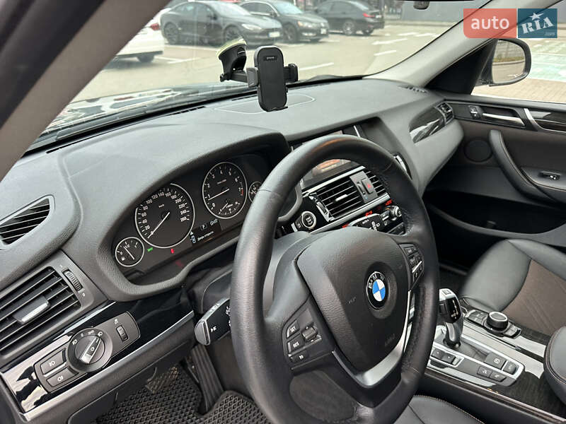 Внедорожник / Кроссовер BMW X3 2016 в Киеве
