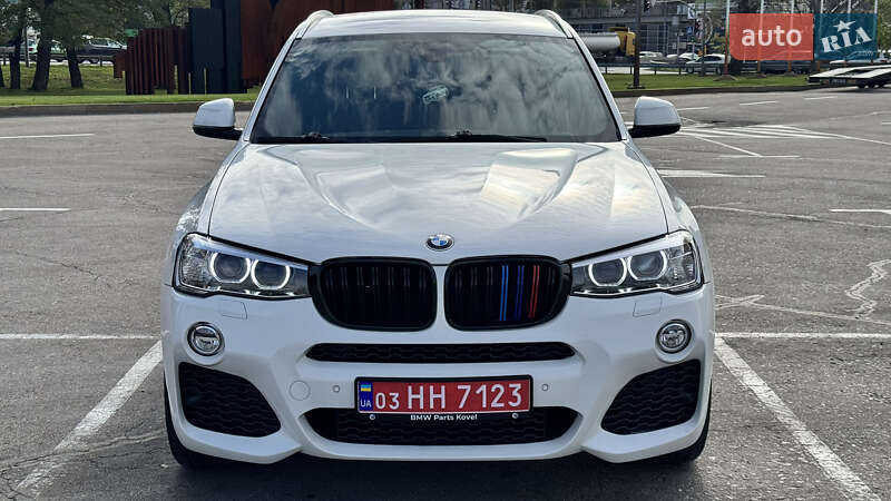Внедорожник / Кроссовер BMW X3 2015 в 