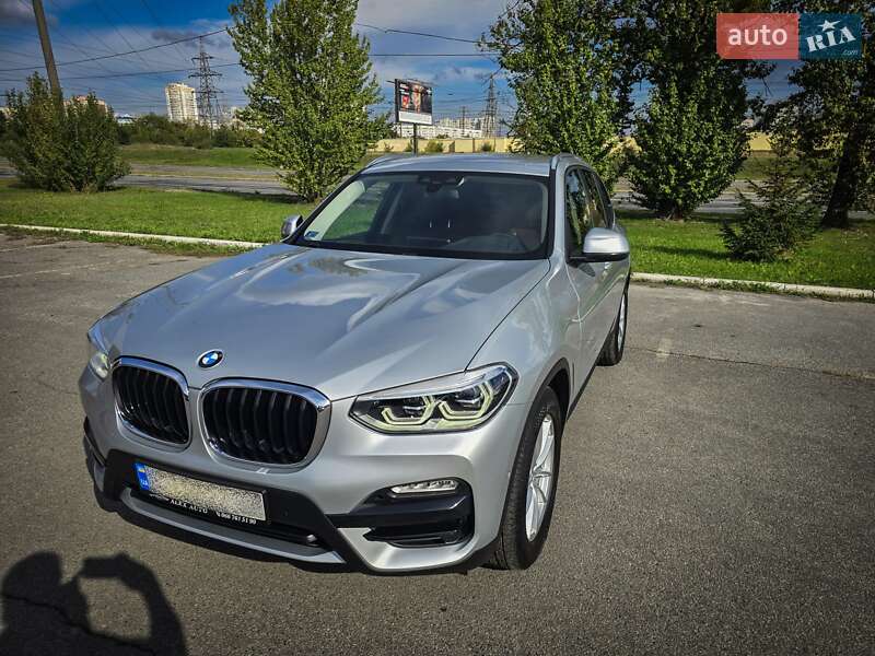 Внедорожник / Кроссовер BMW X3 2018 в Харькове