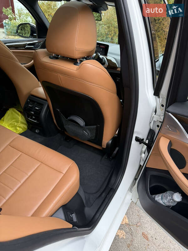 Позашляховик / Кросовер BMW X3 2018 в Києві фото 13 Позашляховик / Кросовер BMW X3 2018 в Києві