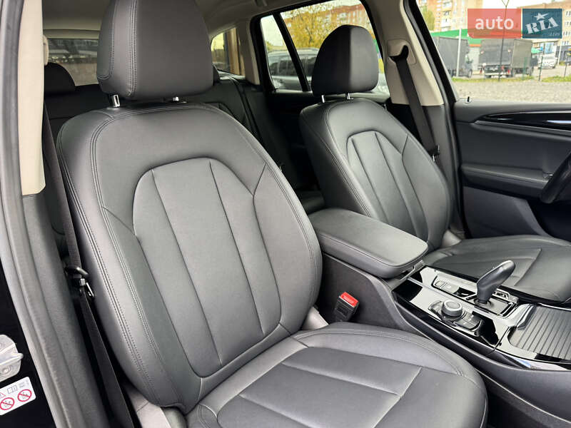 Внедорожник / Кроссовер BMW X3 2018 в Ужгороде