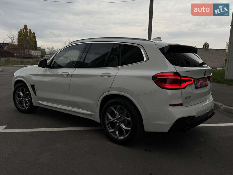 Внедорожник / Кроссовер BMW X3 2020 в Харькове
