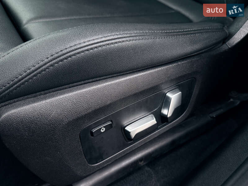 Позашляховик / Кросовер BMW X3 2018 в Одесі фото 18 Позашляховик / Кросовер BMW X3 2018 в Одесі