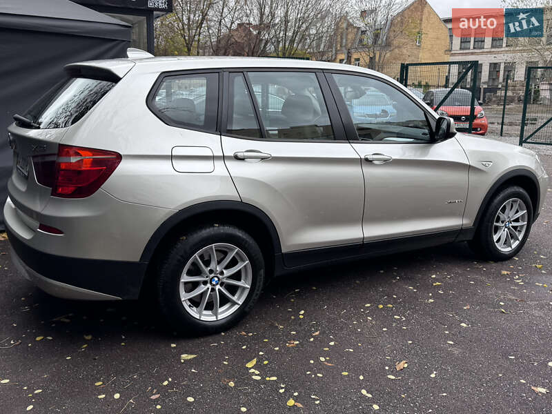 Внедорожник / Кроссовер BMW X3 2013 в Киеве