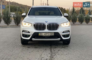 Внедорожник / Кроссовер BMW X3 2018 в 