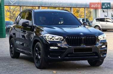 Внедорожник / Кроссовер BMW X3 2021 в 