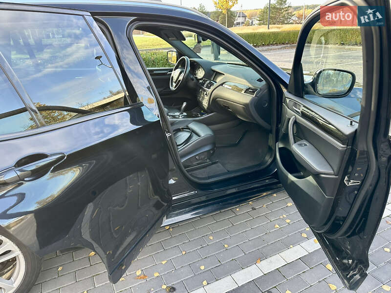 Внедорожник / Кроссовер BMW X3 2014 в Киеве