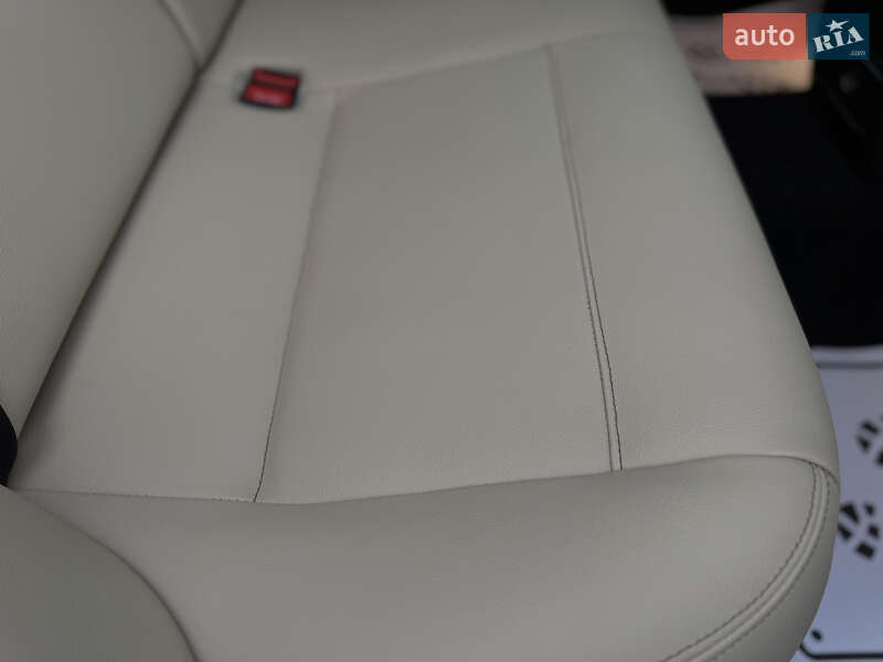 Внедорожник / Кроссовер BMW X3 2016 в Дрогобыче