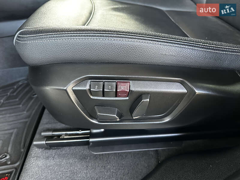 Внедорожник / Кроссовер BMW X3 2015 в Ровно