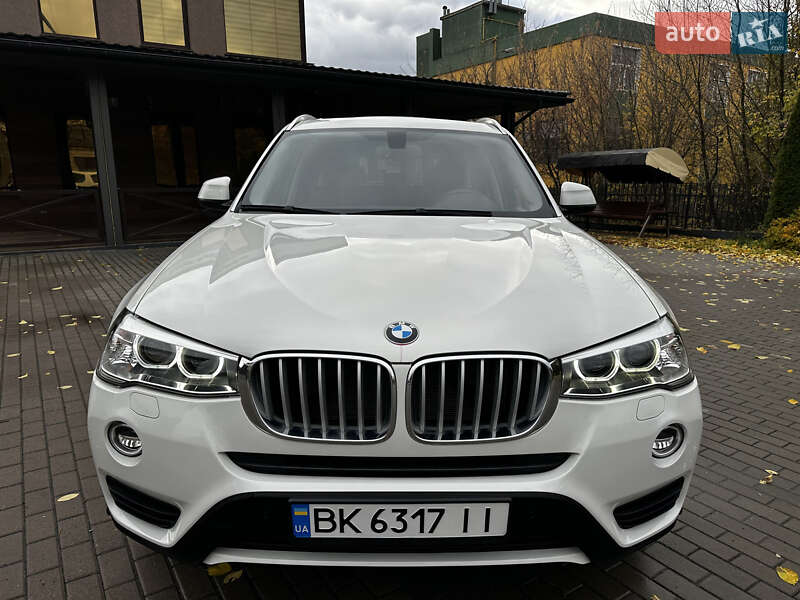 Внедорожник / Кроссовер BMW X3 2015 в Ровно