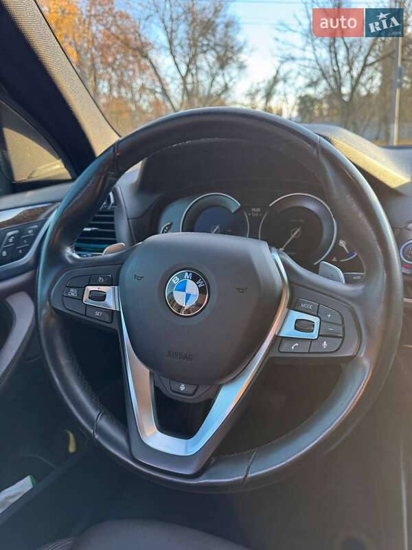 Внедорожник / Кроссовер BMW X3 2017 в Кременчуге