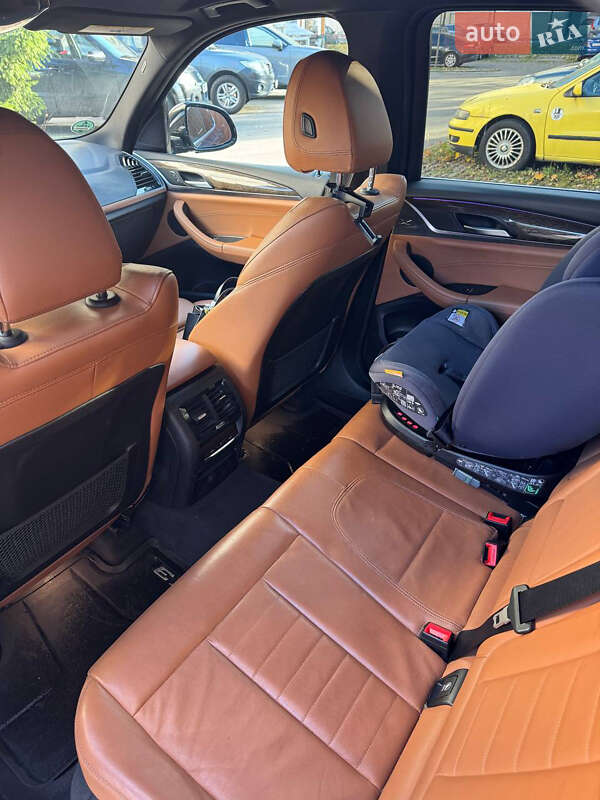 Внедорожник / Кроссовер BMW X3 2018 в Киеве фото 8 Внедорожник / Кроссовер BMW X3 2018 в Киеве