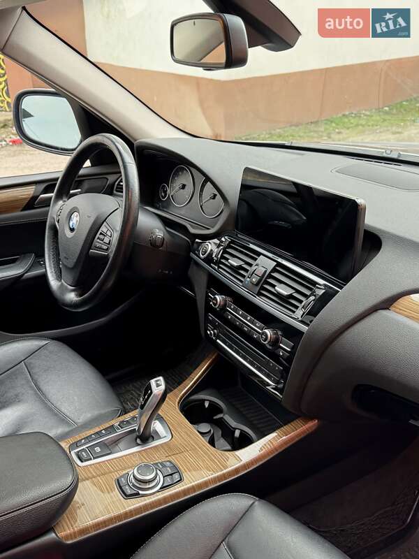 Позашляховик / Кросовер BMW X3 2011 в Львові