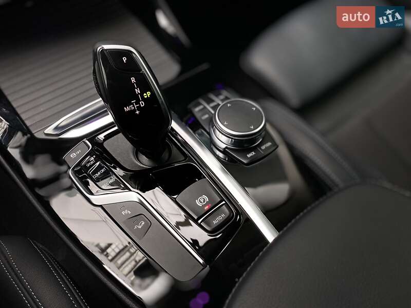 Внедорожник / Кроссовер BMW X3 2021 в Одессе