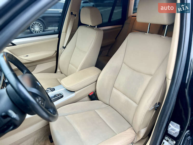 Внедорожник / Кроссовер BMW X3 2013 в Ровно