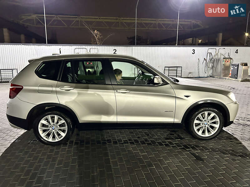 Внедорожник / Кроссовер BMW X3 2013 в Одессе