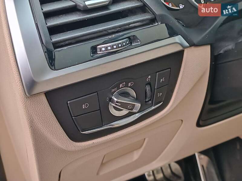 Внедорожник / Кроссовер BMW X3 2018 в Харькове фото 23 Внедорожник / Кроссовер BMW X3 2018 в Харькове