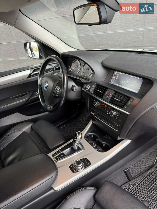 Внедорожник / Кроссовер BMW X3 2012 в Киеве