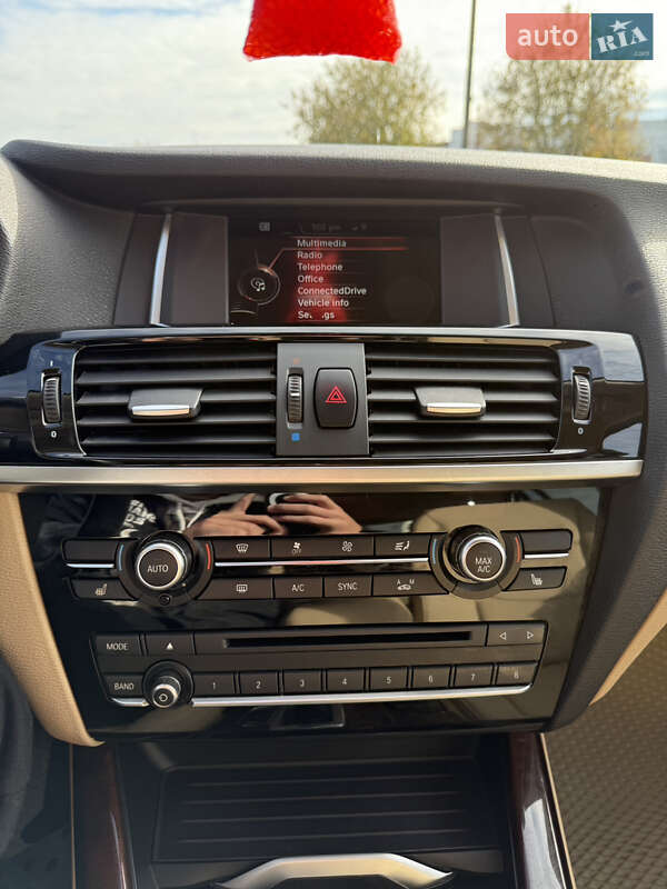 Внедорожник / Кроссовер BMW X3 2016 в Коростене