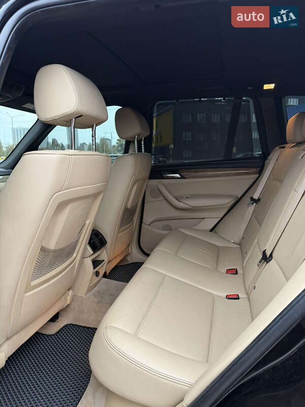 Внедорожник / Кроссовер BMW X3 2012 в Киеве