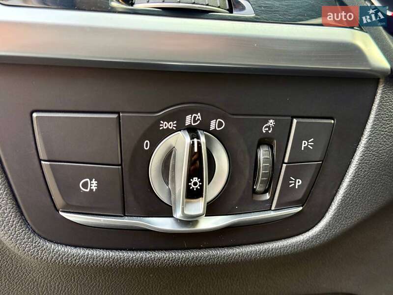 Позашляховик / Кросовер BMW X3 2021 в Самборі