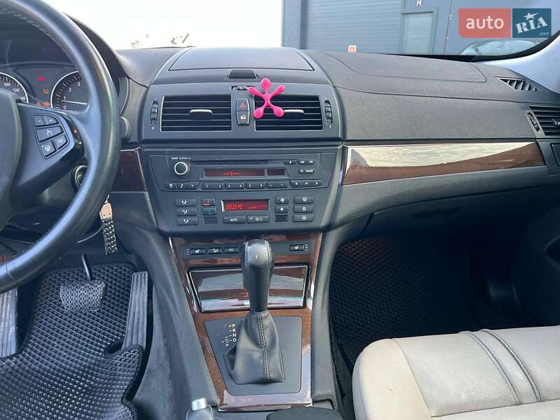 Внедорожник / Кроссовер BMW X3 2010 в Львове