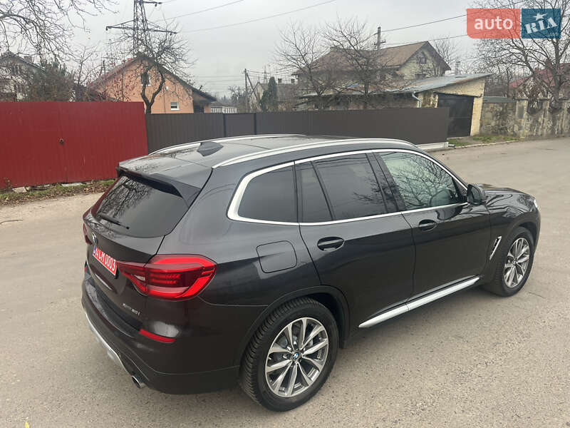 Внедорожник / Кроссовер BMW X3 2019 в Львове
