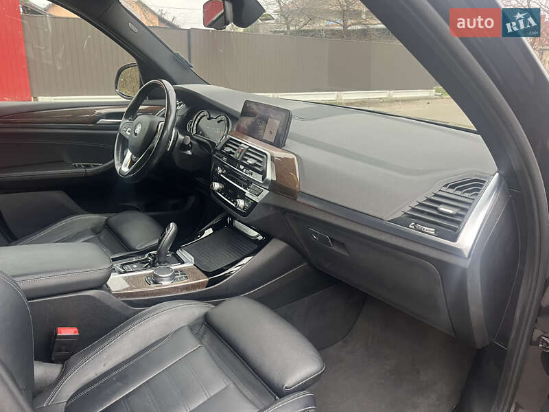 Внедорожник / Кроссовер BMW X3 2019 в Львове