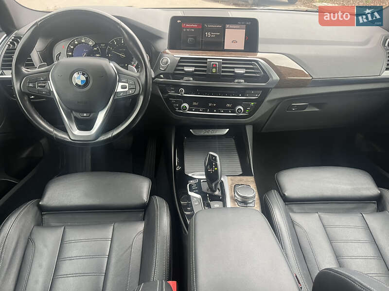 Внедорожник / Кроссовер BMW X3 2019 в Львове