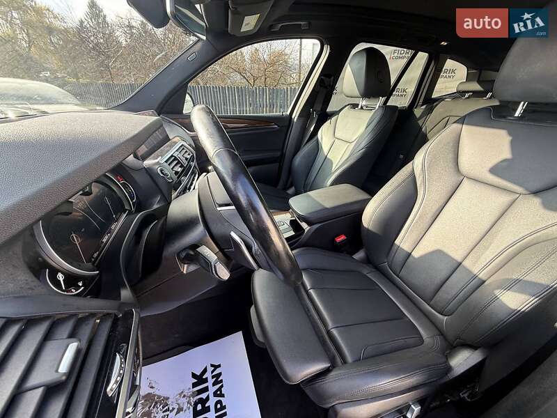 Позашляховик / Кросовер BMW X3 2019 в Луцьку